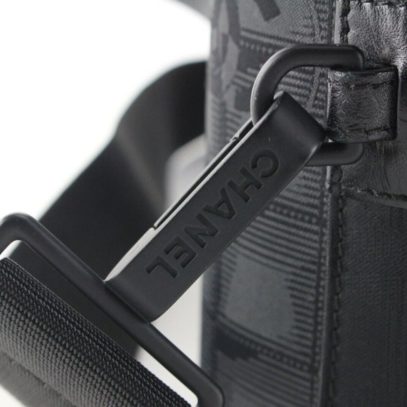 Chanel Black New Line Suitcase Messenger Carry-On 8CAS0419 - Picture 12 of 12